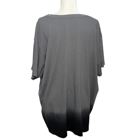 Disney Snow White and Evil Queen with Red Apple Ombre Graphic Tee 4XL NWOT - Picture 5 of 8